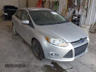 2012 Ford Focus SE with VIN 1FAHP3F23CL385622, listed as a IAAI auction lot 42715935 with 224,110 mi miles and . Bid and sale history available at DreamBid. Image 1.