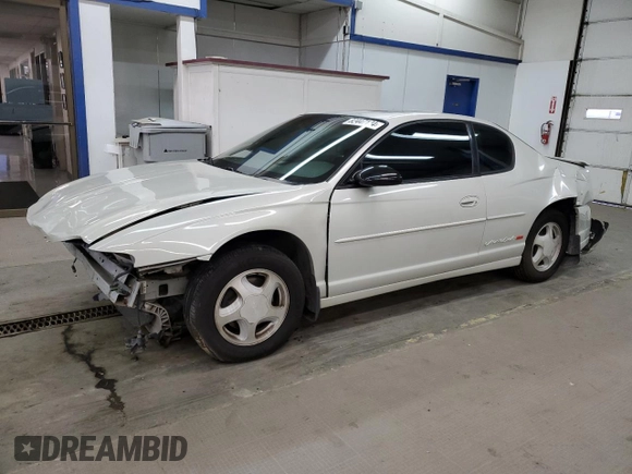 2003 Chevrolet Monte Carlo SS with VIN 2G1WX12K839279498, listed as a Copart auction lot 82447124 with 149,112 mi miles and Salvage Title. Bid and sale history available at carsss.com. Image 1.