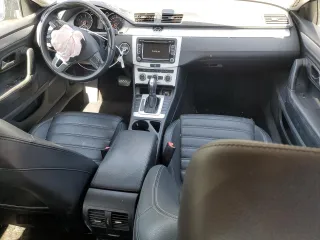 2013 Volkswagen CC Sport with VIN WVWBP7AN0DE546376, listed as a Copart auction lot 47592825 with 118,683 mi miles and Salvage Title. Bid and sale history available at carsss.com. Image 8.