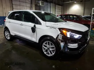 2024 Ford Edge SEL with VIN 2FMPK4J97RBA90462, listed as a Copart auction lot 45128735 with 17,401 mi miles and Clean Title. Bid and sale history available at carsss.com. Image 4.