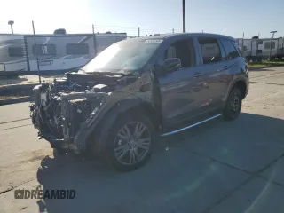 2021 Honda Passport EX-L z VIN 5FNYF8H56MB038792, wystawiony jako Copart lot #52552585 z przebiegiem 16 000 mil mil oraz Nie do naprawy. Historia ofert i sprzedaży dostępna na DreamBid. Obrazek 1.