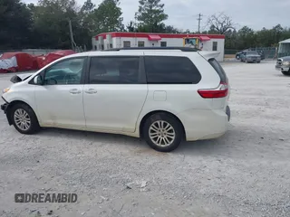2017 Toyota Sienna XLE Auto Access Seat with VIN 5TDYZ3DC7HS853440, listed as a IAAI auction lot 41541247 with 76,905 mi miles and . Bid and sale history available at DreamBid. Image 14.