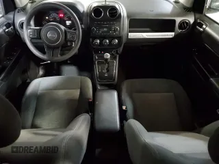 2016 Jeep Compass Sport SE z VIN 1C4NJCBA1GD634172, wystawiony jako Copart lot #80818654 z przebiegiem 185 674 mil mil oraz Szkoda całkowita • Salvage title. Historia ofert i sprzedaży dostępna na DreamBid. Obrazek 8.