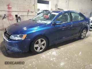 2011 Volkswagen Jetta TDI с VIN 3VWLL7AJ6BM110522, выставлен на аукционе Copart как лот 45751225 с пробегом 180 310 миль миль и Списание • Salvage title. История ставок и продаж доступна на DreamBid. Изображение 1.