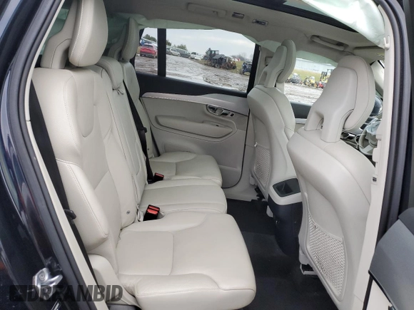 2016 Volvo XC90 Momentum with VIN YV4102XK1G1068042, listed as a Copart auction lot 38305163 with 100,589 mi miles. Bid and sale history available at carsss.com. Image 11.