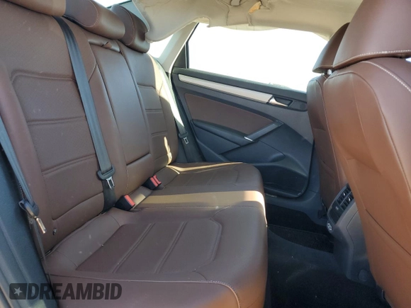 2021 Volkswagen Passat SE with VIN 1VWSA7A30MC006177, listed as a Copart auction lot 85939264 with 61,028 mi miles and Salvage title. Bid and sale history available at DreamBid. Image 10.
