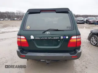 2000 Toyota Land Cruiser with VIN JT3HT05J8Y0084239, listed as a IAAI auction lot 41440548 with 240,000 mi miles. Bid and sale history available at carsss.com. Image 16.