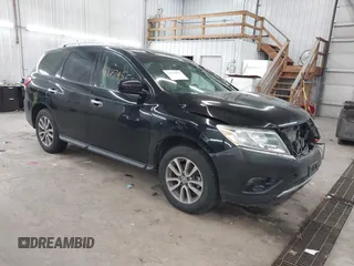 2014 Nissan Pathfinder Platinum with VIN 5N1AR2MM8EC607980, listed as a IAAI auction lot 41279555 with 191,142 mi miles and . Bid and sale history available at carsss.com. Image 1.