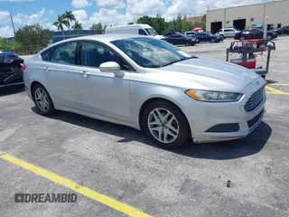 2015 Ford Fusion SE z VIN 3FA6P0H73FR164042, wystawiony jako IAAI lot #42570374 z przebiegiem 134 644 mil mil oraz . Historia ofert i sprzedaży dostępna na DreamBid. Obrazek 1.