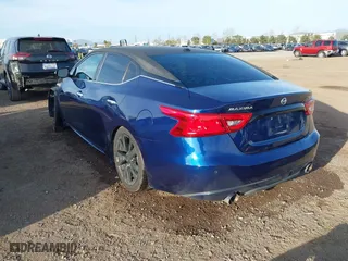 2017 Nissan Maxima SR with VIN 1N4AA6AP8HC412862, listed as a IAAI auction lot 41725246 with 154,483 mi miles. Bid and sale history available at carsss.com. Image 3.