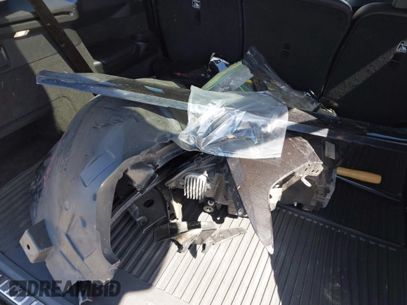 2019 Volvo XC90 Momentum with VIN YV4A22PK0K1424421, listed as a IAAI auction lot 41965642 with 78,135 mi miles. Bid and sale history available at carsss.com. Image 12.