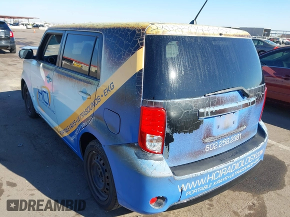 2015 Scion xB with VIN JTLZE4FE3FJ069274, listed as a IAAI auction lot 41322994 with 228,651 mi miles. Bid and sale history available at carsss.com. Image 3.