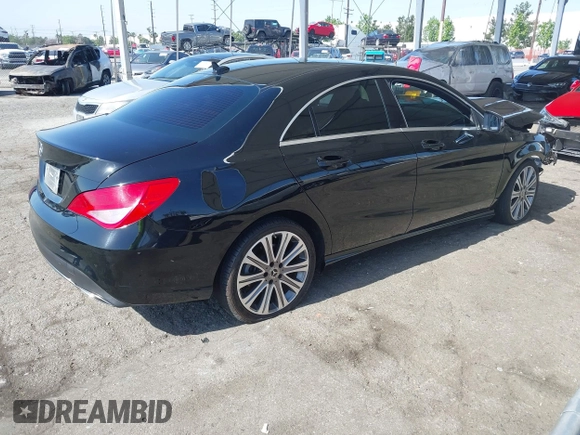 2018 Mercedes-Benz CLA 250 z VIN WDDSJ4EB9JN663715, wystawiony jako IAAI lot #42255271 z przebiegiem 72 242 mil mil oraz . Historia ofert i sprzedaży dostępna na DreamBid. Obrazek 4.