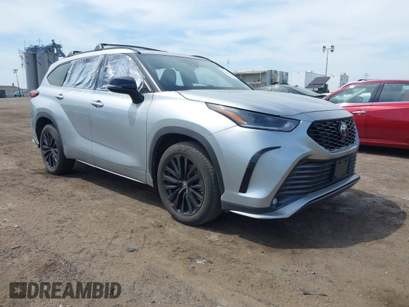 2023 Toyota Highlander L with VIN 5TDKDRBH3PS001588, listed as a IAAI auction lot 42139254 with 21,399 mi miles and . Bid and sale history available at DreamBid. Image 1.