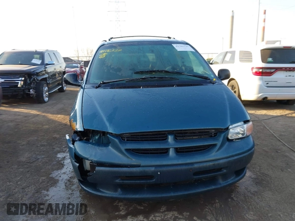 2000 Dodge Grand Caravan with VIN 2B4GP24G2YR761530, listed as a IAAI auction lot 41761127 with 200,000 mi miles and . Bid and sale history available at DreamBid. Image 12.