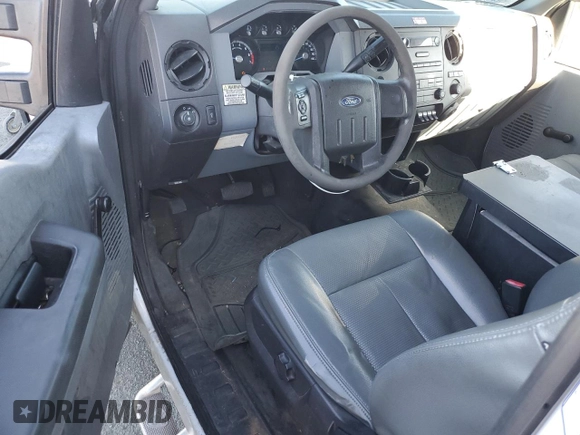 2013 Ford F-350 XL с VIN 1FDRF3A6XDEB92283, выставлен на аукционе Copart как лот 60942625 с пробегом 61 808 миль миль и Чистый • Clean title. История ставок и продаж доступна на DreamBid. Изображение 8.