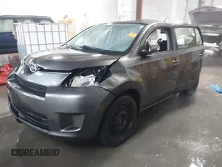 2013 Scion xD z VIN JTKKUPB46D1029288, wystawiony jako IAAI lot #41265802 z przebiegiem 243 294 mil mil oraz . Historia ofert i sprzedaży dostępna na DreamBid. Obrazek 17.