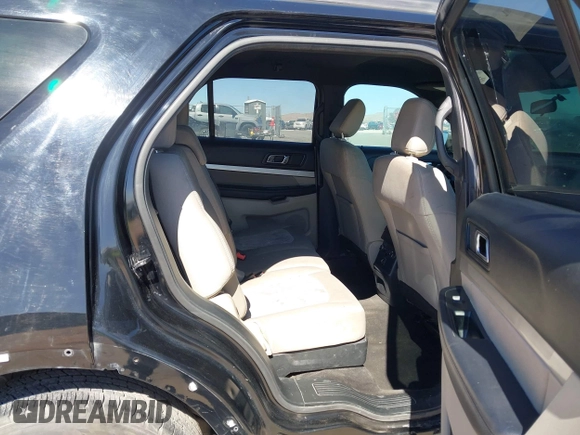2018 Ford Explorer with VIN 1FM5K7B8XJGB78093, listed as a IAAI auction lot 41642043 with 95,311 mi miles and . Bid and sale history available at DreamBid. Image 8.