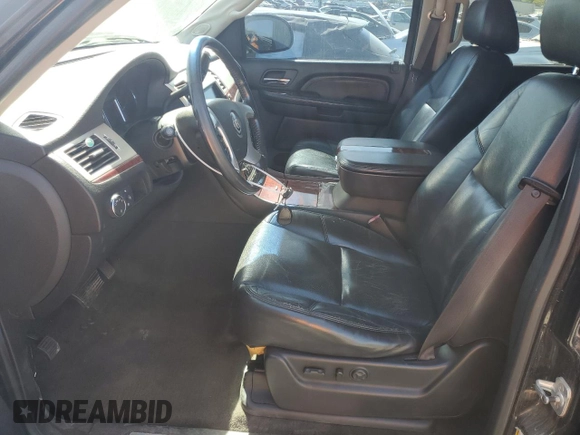 2007 Cadillac Escalade ESV with VIN 1GYFK66827R193613, listed as a Copart auction lot 54073125 with 214,923 mi miles and Salvage Title. Bid and sale history available at carsss.com. Image 7.