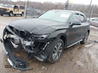 2021 Audi Q5 Prestige z VIN WA1CAAFY3M2096367, wystawiony jako IAAI lot #41724952 z przebiegiem 39 097 mil mil oraz . Historia ofert i sprzedaży dostępna na DreamBid. Obrazek 18.