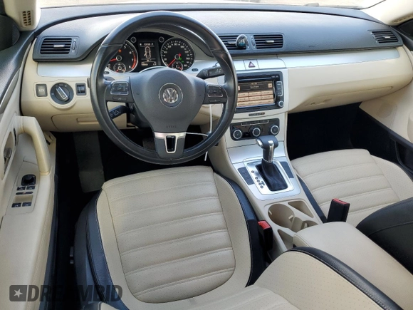 2010 Volkswagen CC Sport with VIN WVWMN7AN4AE543135, listed as a Copart auction lot 73511754 with 58,860 mi miles and Salvage Title. Bid and sale history available at carsss.com. Image 8.