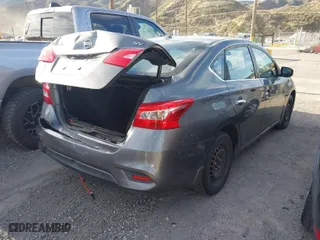 2017 Nissan Sentra SV with VIN 3N1AB7AP3HL660540, listed as a IAAI auction lot 41847252 with 109,195 mi miles. Bid and sale history available at carsss.com. Image 4.
