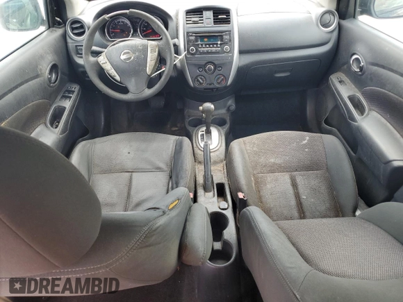 2017 Nissan Versa SV z VIN 3N1CN7AP9HL865537, wystawiony jako Copart lot #56904615 z przebiegiem 240 596 mil mil oraz Czysty tytuł • Clean title. Historia ofert i sprzedaży dostępna na DreamBid. Obrazek 8.