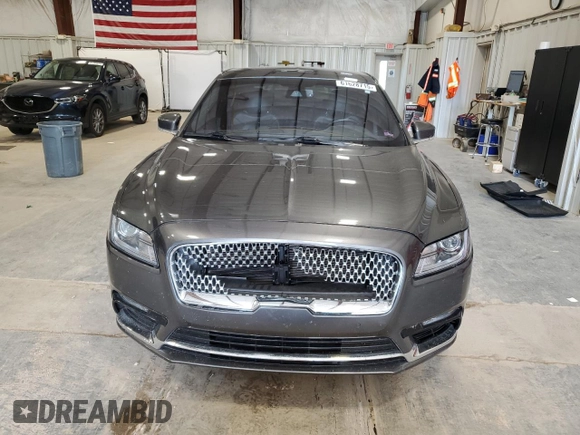 2017 Lincoln Continental Reserve с VIN 1LN6L9RP3H5628120, выставлен на аукционе Copart как лот 61628715 с пробегом 121 389 миль миль и Чистый • Clean title. История ставок и продаж доступна на DreamBid. Изображение 5.