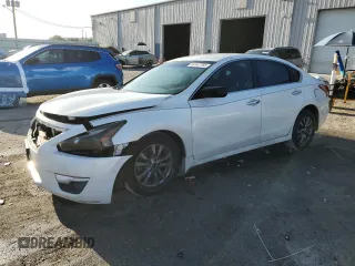 2015 Nissan Altima S with VIN 1N4AL3AP3FC476880, listed as a Copart auction lot 54147765 with 172,255 mi miles and Salvage Title. Bid and sale history available at DreamBid. Image 1.