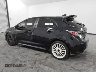 2020 Toyota Corolla Hatchback SE with VIN JTND4RBEXL3091540, listed as a Copart auction lot 71371204 with 106,199 mi miles and Clean Title. Bid and sale history available at carsss.com. Image 2.