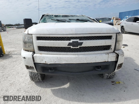2007 Chevrolet Silverado 1500 1LT with VIN 2GCEC13J071559229, listed as a Copart auction lot 44934385 with 219,543 mi miles and Salvage Title. Bid and sale history available at DreamBid. Image 5.