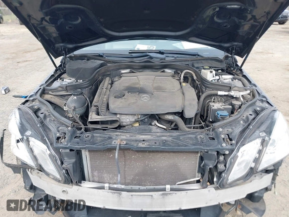 2012 Mercedes-Benz E 350 Luxury with VIN WDDHF8JB0CA563926, listed as a IAAI auction lot 42073792 with 108,703 mi miles and . Bid and sale history available at DreamBid. Image 10.