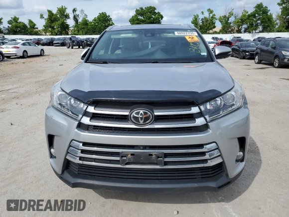 2017 Toyota Highlander Limited with VIN 5TDDZRFH0HS444271, listed as a Copart auction lot 60922755 with Not provided miles and Salvage title. Bid and sale history available at DreamBid. Image 5.
