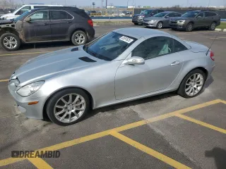 2005 Mercedes-Benz SLK-Class with VIN WDBWK56F35F040539, listed as a Copart auction lot 52691635 with 72,074 mi miles and Clean Title. Bid and sale history available at carsss.com. Image 1.