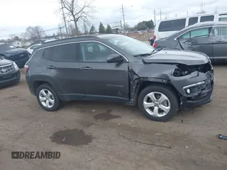 2021 Jeep Compass Latitude with VIN 3C4NJDBBXMT551702, listed as a IAAI auction lot 42045266 with 67,882 mi miles and . Bid and sale history available at DreamBid. Image 13.