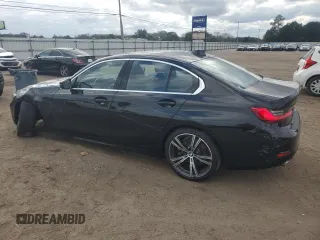 2021 BMW 3 Series 330i xDrive with VIN WBA5R7C09MFK87371, listed as a Copart auction lot 81160724 with 46,817 mi miles and Salvage Title. Bid and sale history available at carsss.com. Image 2.