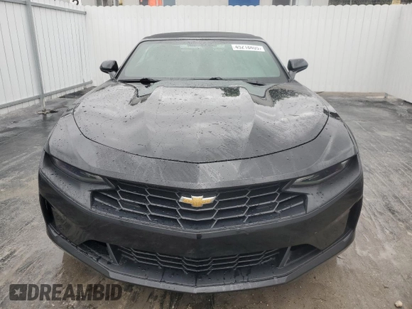 2020 Chevrolet Camaro 1LT with VIN 1G1FB3DS4L0111343, listed as a Copart auction lot 45218405 with 116,556 mi miles and Clean Title. Bid and sale history available at carsss.com. Image 5.