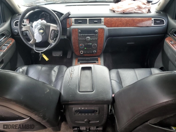 2014 Chevrolet Suburban LT with VIN 1GNSKJE72ER209751, listed as a Copart auction lot 50691865 with 222,811 mi miles and Salvage Title. Bid and sale history available at carsss.com. Image 8.