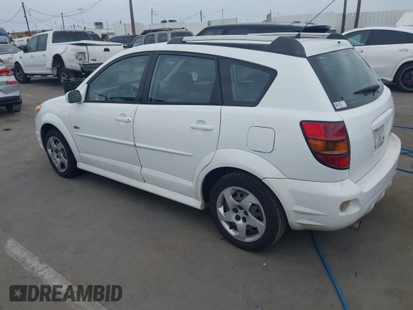 2006 Pontiac Vibe with VIN 5Y2SL658X6Z445786, listed as a IAAI auction lot 42586944 with 225,985 mi miles and . Bid and sale history available at DreamBid. Image 3.