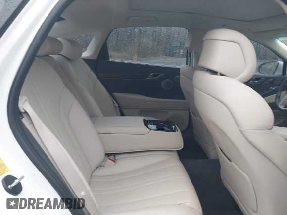 2022 Genesis G80 2.5T with VIN KMTGB4SCXNU112734, listed as a IAAI auction lot 41767129 with 25,008 mi miles. Bid and sale history available at carsss.com. Image 8.