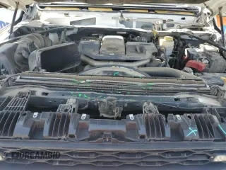 2019 Ram 3500 Tradesman with VIN 3C7WRSCL1KG551105, listed as a Copart auction lot 82125434 with 85,404 mi miles and Salvage Title. Bid and sale history available at carsss.com. Image 11.