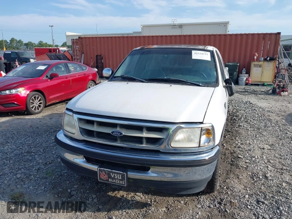 1998 Ford F-150 with VIN 1FTZX1764WNB15831, listed as a IAAI auction lot 42529692 with 149,677 mi miles and . Bid and sale history available at DreamBid. Image 6.