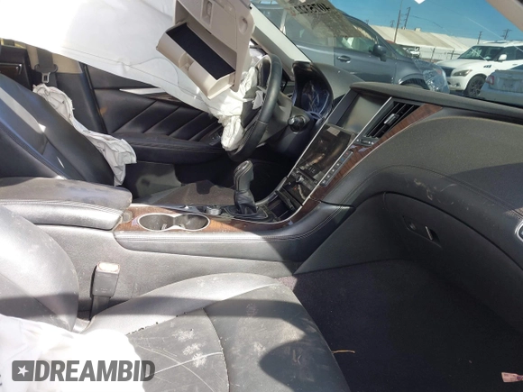 2018 Infiniti Q50 Sport with VIN JN1EV7AP5JM366187, listed as a IAAI auction lot 40753223 with 104,765 mi miles and . Bid and sale history available at carsss.com. Image 5.