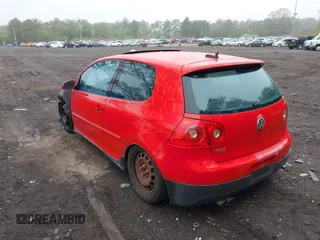 2006 Volkswagen GTI z VIN WVWFV71K16W067412, wystawiony jako IAAI lot #42198640 z przebiegiem 173 024 mil mil oraz . Historia ofert i sprzedaży dostępna na DreamBid. Obrazek 3.