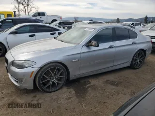 2012 BMW 5 Series 550i with VIN WBAFR9C5XCDV58508, listed as a Copart auction lot 47136085 with 170,034 mi miles and Salvage Title. Bid and sale history available at carsss.com. Image 1.