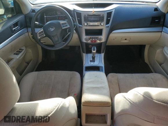2014 Subaru Legacy 2.5i z VIN 4S3BMCA68E3006488, wystawiony jako Copart lot #55302575 z przebiegiem 168 614 mil mil oraz Szkoda całkowita • Salvage title. Historia ofert i sprzedaży dostępna na DreamBid. Obrazek 8.