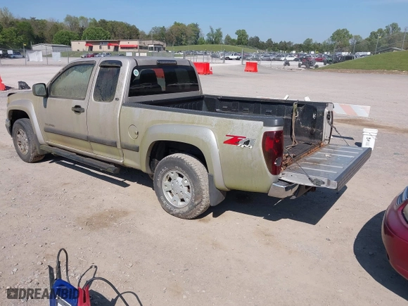 2004 Chevrolet Colorado LS Z85 with VIN 1GCDT196248122422, listed as a IAAI auction lot 42083858 with 220,648 mi miles. Bid and sale history available at carsss.com. Image 3.