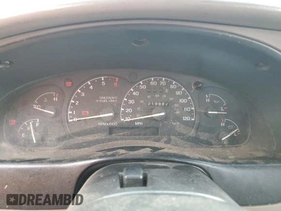 1996 Ford Ranger XL z VIN 1FTCR10A3TUC37158, wystawiony jako Copart lot #64003065 z przebiegiem 219 982 mil mil oraz Szkoda całkowita • Salvage title. Historia ofert i sprzedaży dostępna na DreamBid. Obrazek 9.