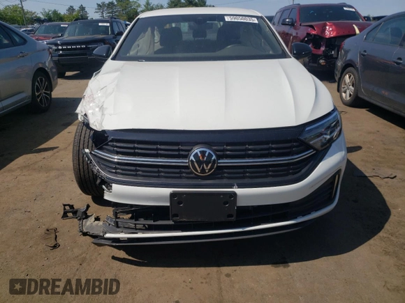 2024 Volkswagen Jetta Sport with VIN 3VWAM7BU4RM023323, listed as a Copart auction lot 59050035 with 7,322 mi miles and Salvage title. Bid and sale history available at DreamBid. Image 5.