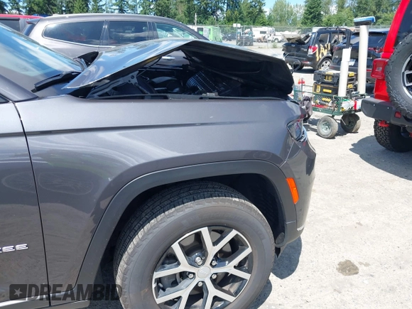 2024 Jeep Grand Cherokee Limited with VIN 1C4RJKBG4R8605017, listed as a IAAI auction lot 42660428 with 24,391 mi miles and . Bid and sale history available at DreamBid. Image 19.
